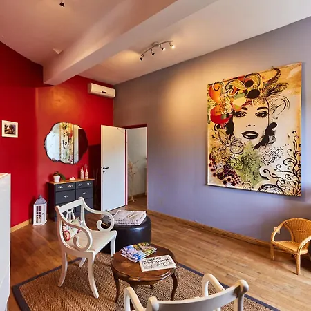 Bed & Breakfast Laouen Blavezh'ti *